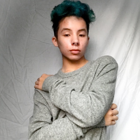 Gap Grey Wool Sweater - Picture 1 of 8